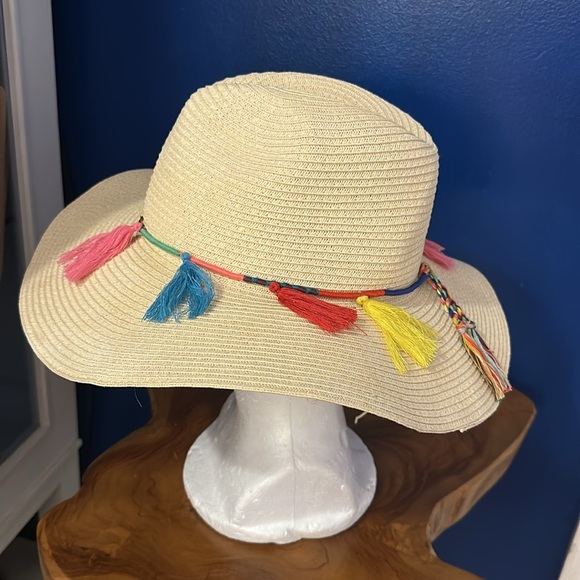 Women’s Sun 'N' Sand Wide Brim Tassels Summer UPF Protection Beach Hat - Picture 2 of 7